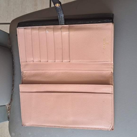 Authentic Very Pretty Vintage Chanel Wallet Calfskin Italy - Picture 8 of 8